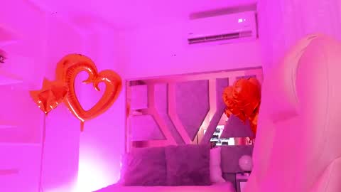 Snapshot of daila_01 chatting on February 25, 3:20 am Daila online show from February 25, 3:20 am