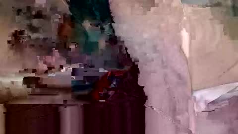 Snapshot of daileyrobert15 chatting on April 25, 3:31 am daileyrobert15 online show from April 25, 3:31 am