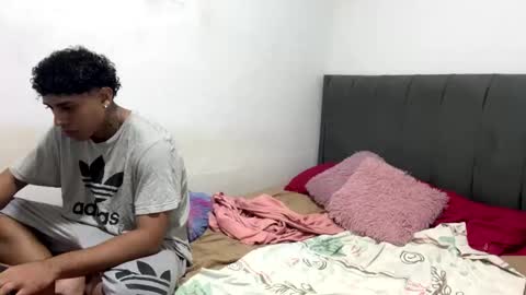 Dainn and Eris online show from April 16, 3:18 am