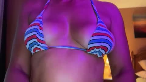 Daisy137 online show from May 23, 4:11 pm