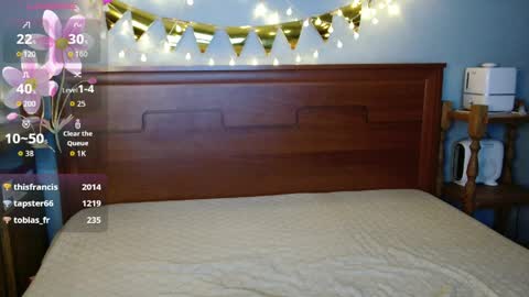 daisy_lovely online show from April 9, 6:19 am