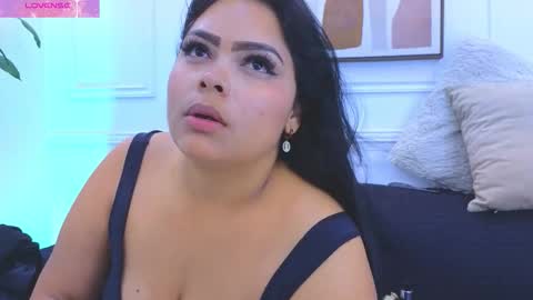 Daisy Price online show from February 22, 11:31 am