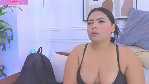 Daisy Price online show from March 13, 10:44 am