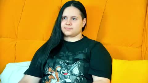 Snapshot of daisyharts chatting on July 28, 4:27 pm DaisyHarts online show from July 28, 4:27 pm