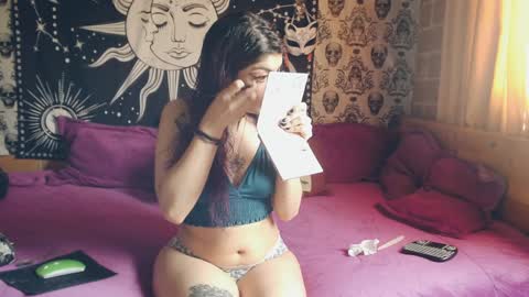    --  -- help me reach 100 hands up  online show from January 7, 7:17 pm