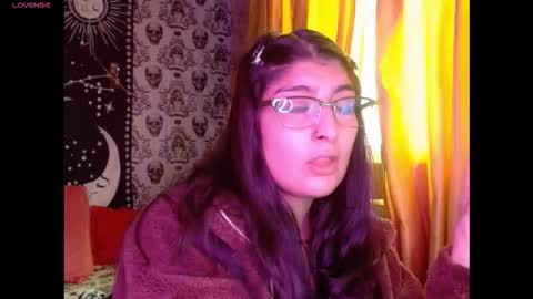    --  -- help me reach 100 hands up  online show from January 13, 10:04 pm