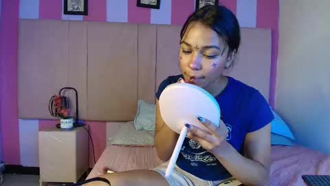 Snapshot of dakashyten chatting on January 18, 3:54 am dakashyten online show from January 18, 3:54 am