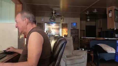 dakit online show from December 21, 3:19 pm