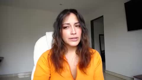 Snapshot of dakota01_ chatting on May 17, 7:10 pm IG dakotasofiaa online show from May 17, 7:10 pm
