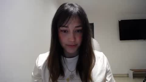 Snapshot of dakota01_ chatting on May 19, 12:38 am IG dakotasofiaa online show from May 19, 12:38 am