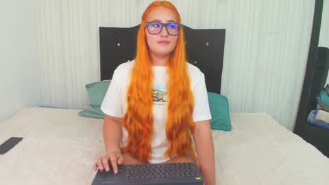 Dakota and Valerie online show from February 7, 2:50 am