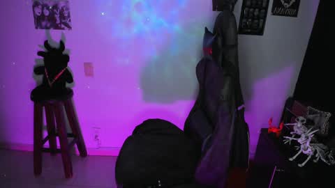 Dakota Crab online show from September 11, 11:16 pm