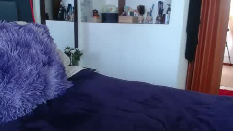 Snapshot of dakota_dark_ chatting on January 15, 2:56 pm Dakota online show from January 15, 2:56 pm