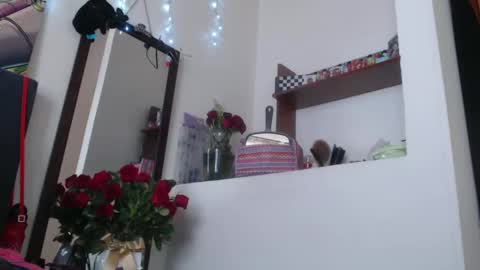 Snapshot of dakota_dark_ chatting on February 17, 4:26 pm Dakota online show from February 17, 4:26 pm