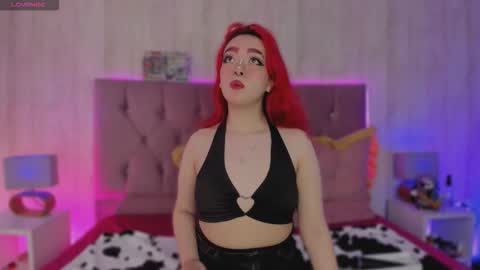 Snapshot of dakota_kl chatting on February 4, 1:50 pm Dakota online show from February 4, 1:50 pm