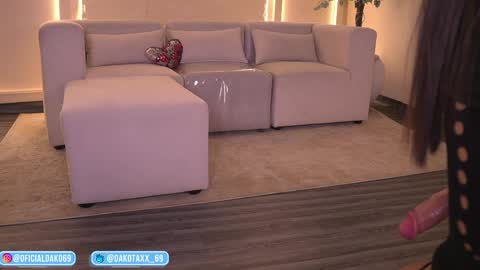 Snapshot of dakota_leex chatting on May 28, 1:14 am dako online show from May 28, 1:14 am