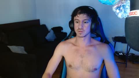 Dakota Wonders online show from May 6, 10:26 pm
