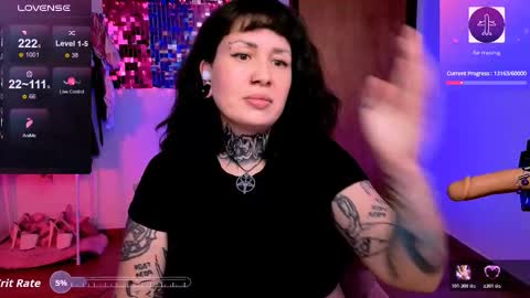 Dakota online show from February 24, 6:28 pm