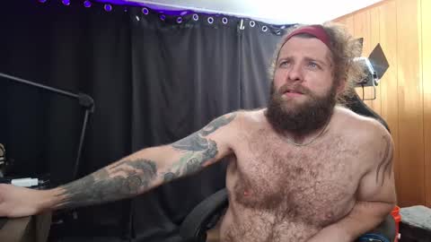 Snapshot of dakotadixxon chatting on February 14, 8:37 pm Dakota Dixxon online show from February 14, 8:37 pm