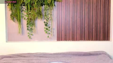 Snapshot of dakotaferreti chatting on October 13, 9:48 pm Dakota Ferreti online show from October 13, 9:48 pm