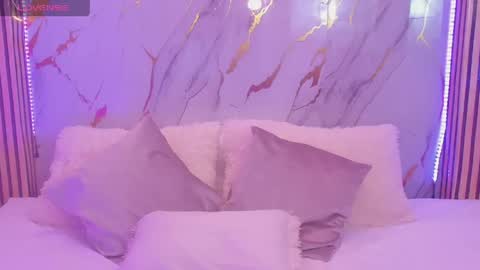 Snapshot of dakotaferreti chatting on May 7, 8:47 pm Dakota Ferreti online show from May 7, 8:47 pm