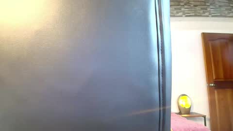 Snapshot of dakotarobbins_ chatting on January 24, 5:42 am dakotarobbins_ online show from January 24, 5:42 am