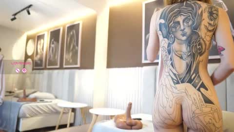 Dalia online show from February 2, 8:51 pm