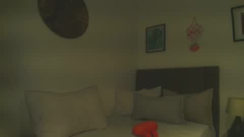 D A L H I L A online show from February 23, 1:30 pm