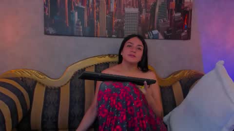 dali_collin online show from December 16, 7:08 pm