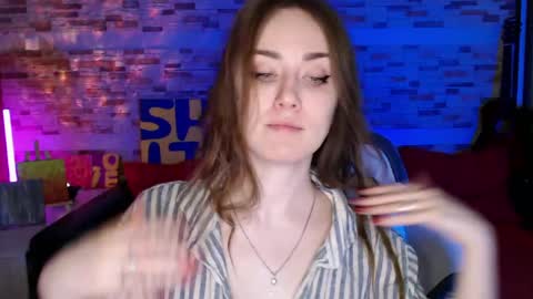 Snapshot of dalia_peach chatting on May 4, 10:44 am Dalia online show from May 4, 10:44 am
