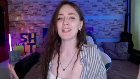 Snapshot of dalia_peach chatting on May 29, 10:35 am Dalia online show from May 29, 10:35 am