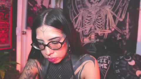 Snapshot of dalia_vorhees chatting on May 4, 1:23 am dalia_vorhees online show from May 4, 1:23 am