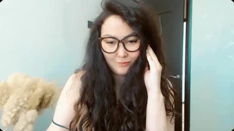 Snapshot of dalidayes chatting on September 27, 6:07 am Dali online show from September 27, 6:07 am