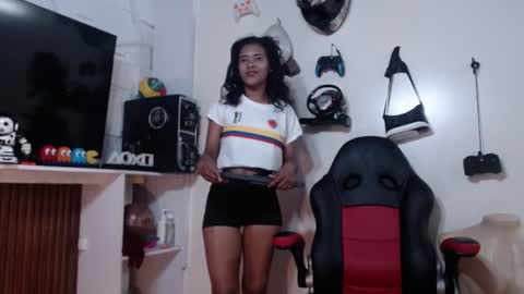 dalila online show from July 3, 7:31 pm