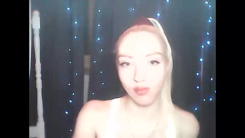 dalirenne online show from April 2, 5:21 pm