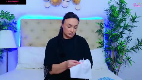 Snapshot of daliyaa_ chatting on July 2, 12:11 pm daliyaa_ online show from July 2, 12:11 pm