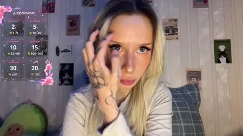 dallaspember online show from January 10, 9:22 am