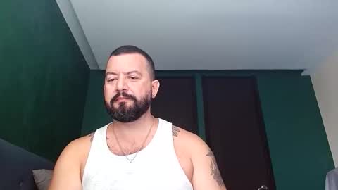 Snapshot of daltonthebear chatting on October 9, 4:27 pm daltonthebear online show from October 9, 4:27 pm