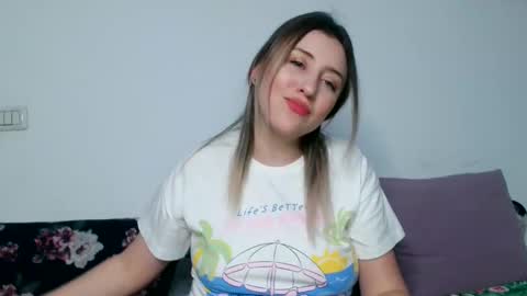 Snapshot of dalyana22 chatting on April 26, 9:12 pm Maria online show from April 26, 9:12 pm