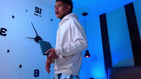 Snapshot of damar_felipe chatting on November 2, 4:59 am damar_felipe online show from November 2, 4:59 am