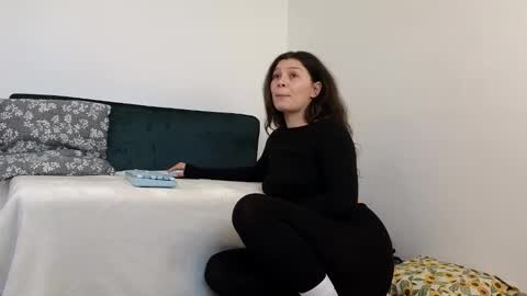 damedefeu online show from March 20, 7:46 am