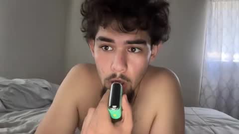 Snapshot of damiam_xj chatting on October 27, 6:12 pm damiam xj online show from October 27, 6:12 pm