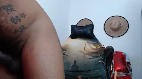 damian64436171 online show from April 14, 5:30 pm