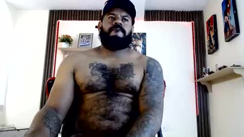 Snapshot of damian64436171 chatting on June 16, 5:15 pm damian64436171 online show from June 16, 5:15 pm