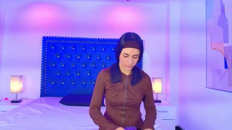 DAMIAN AND ROXANNE.  online show from March 9, 12:31 pm