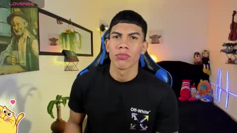 Damian online show from March 20, 2:38 am