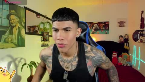 Damian online show from April 3, 4:54 am