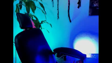 Snapshot of damian_torner chatting on September 15, 3:17 am Damian torner online show from September 15, 3:17 am