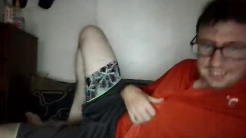 Snapshot of damianlions chatting on June 6, 11:31 pm Damian online show from June 6, 11:31 pm