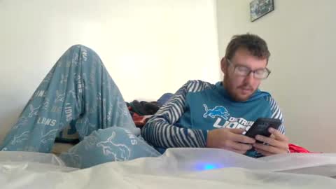 Snapshot of damianlions chatting on June 30, 12:39 pm Damian online show from June 30, 12:39 pm